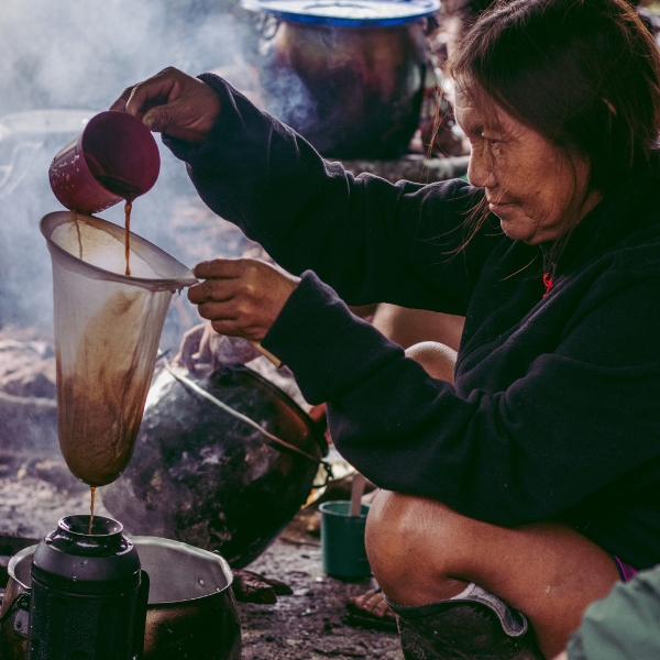 Indigenous people at pico da neblina trip