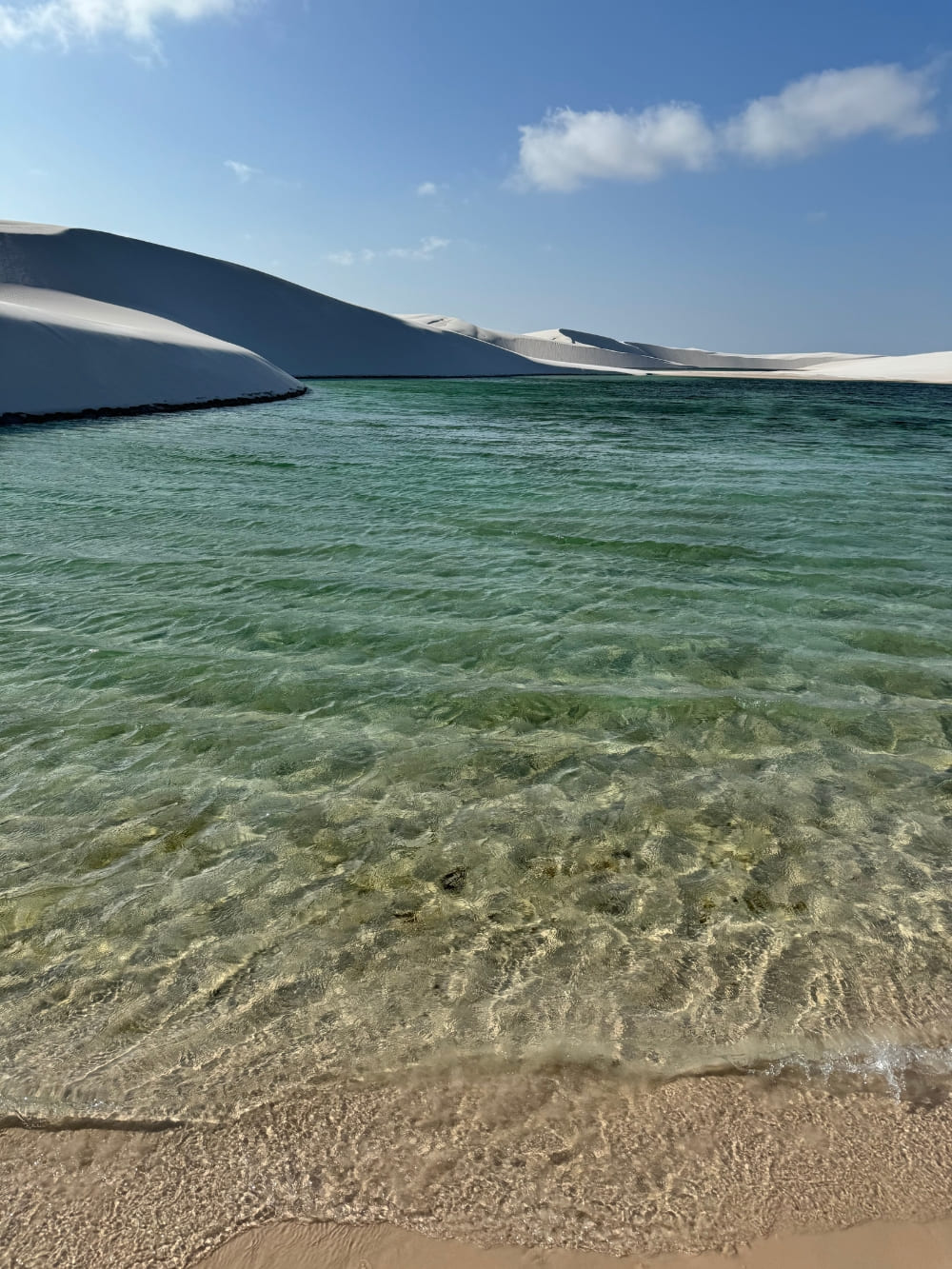 Empty lagoon at Lencois Maranhenses trek