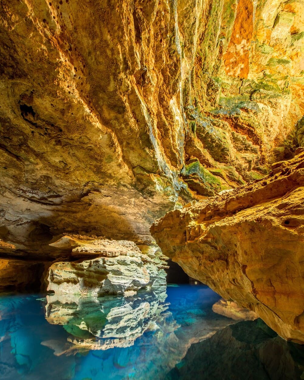Poço Azul Chapada Diamantina