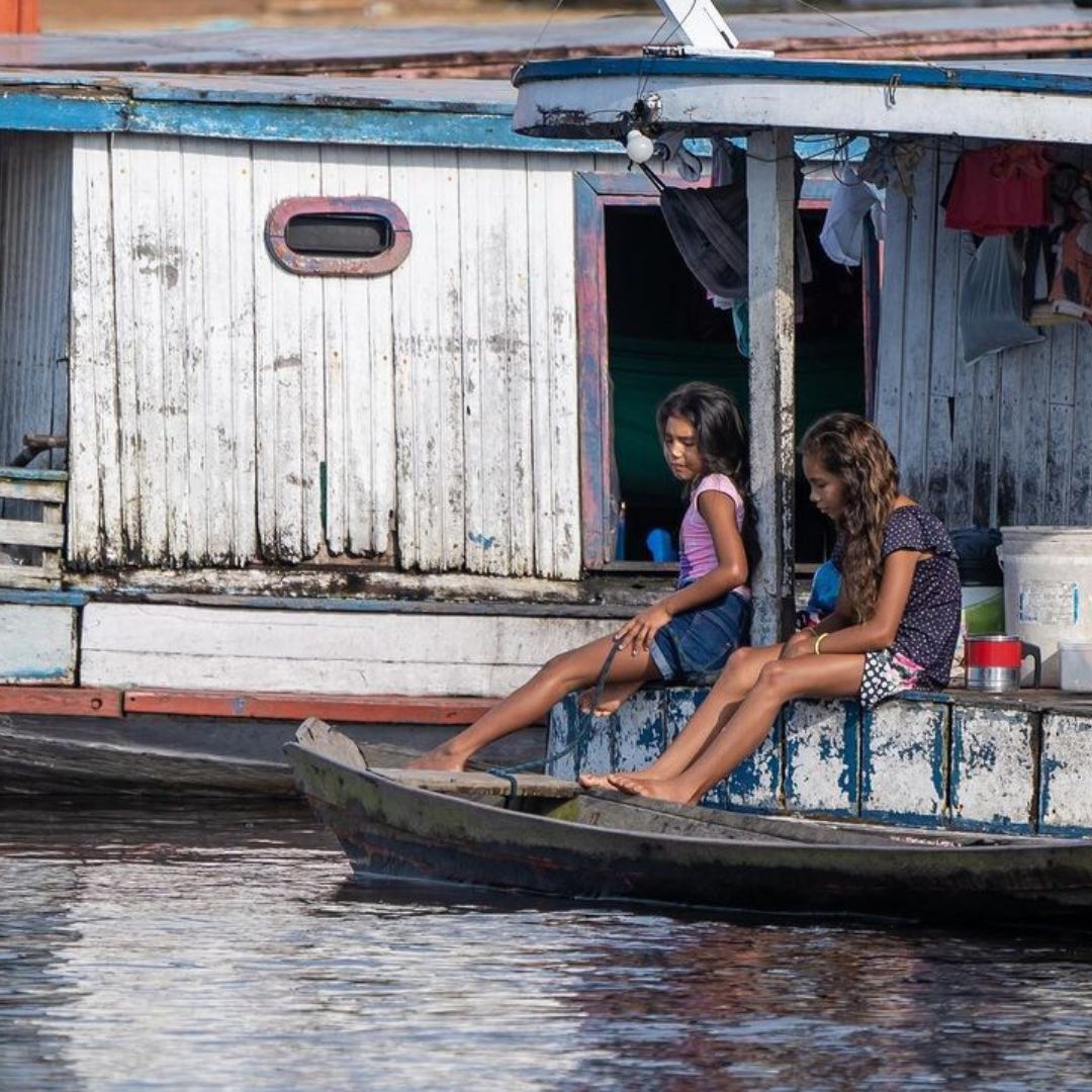 Amazon jungle survival tour