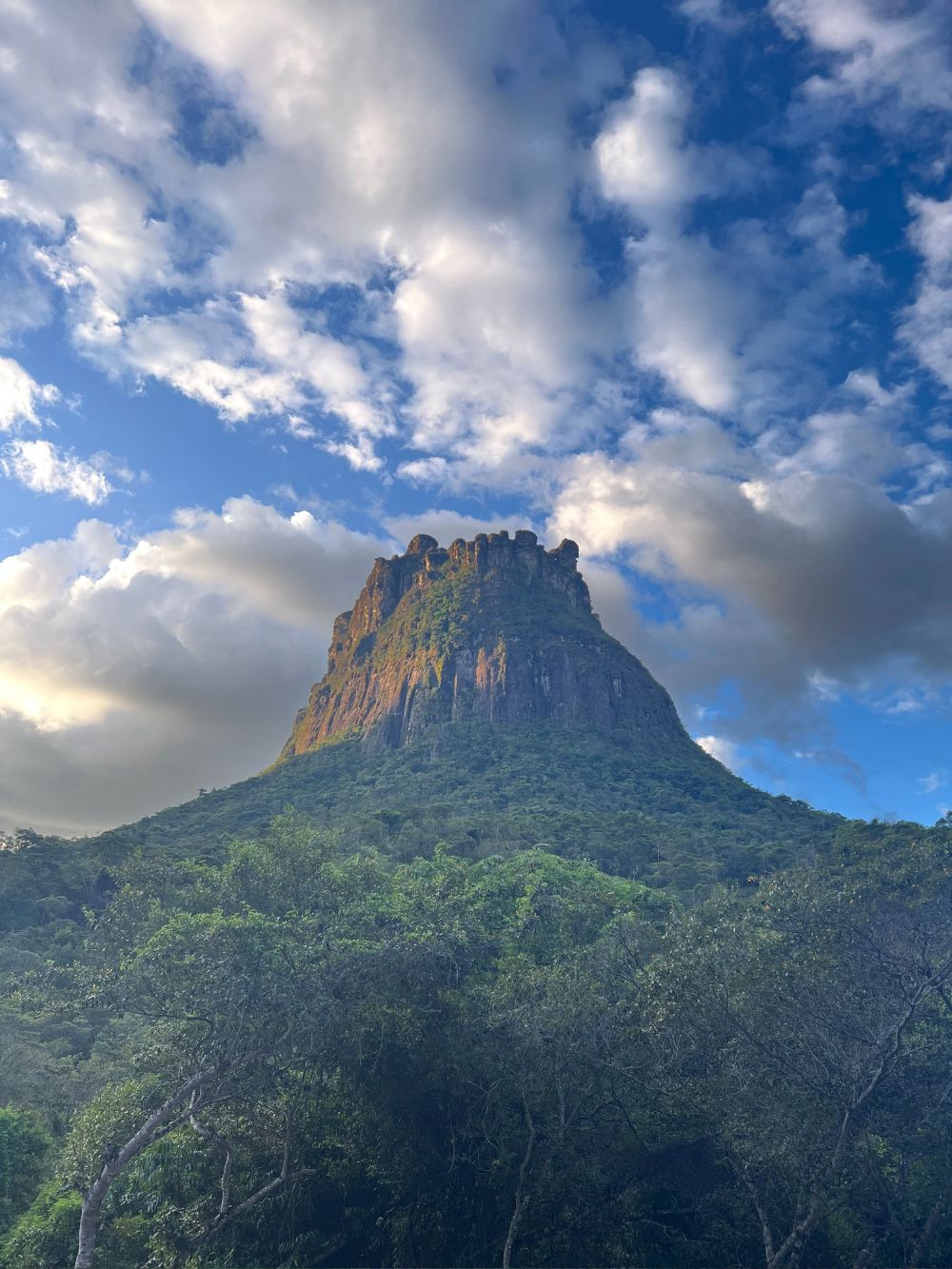 Morro do Castelo Pati Valley