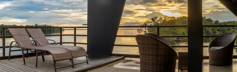 Sun deck boat Zaltana - Amazon rainforest
